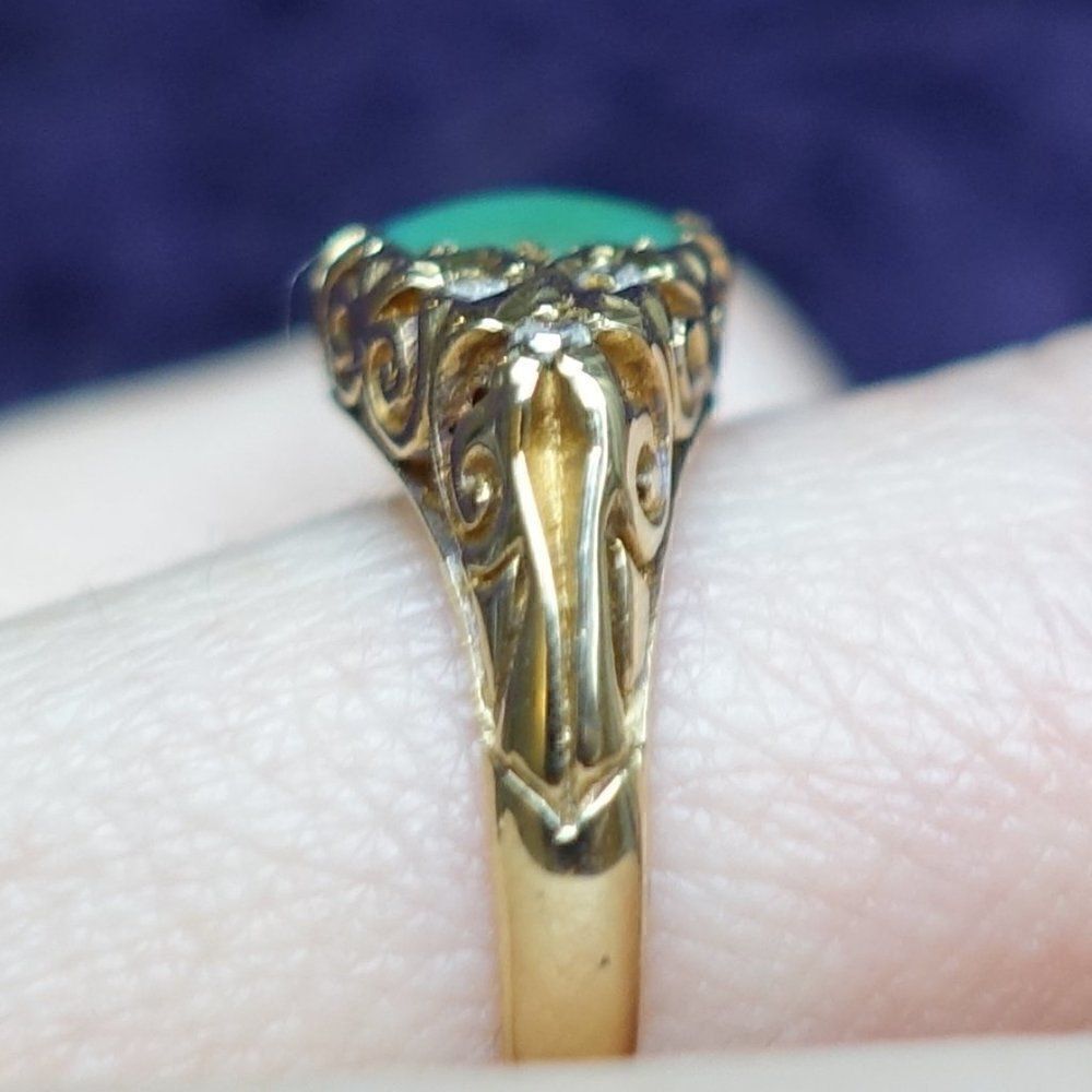chrysoprase cabochon in 9K yellow gold - Picture 3 of 4